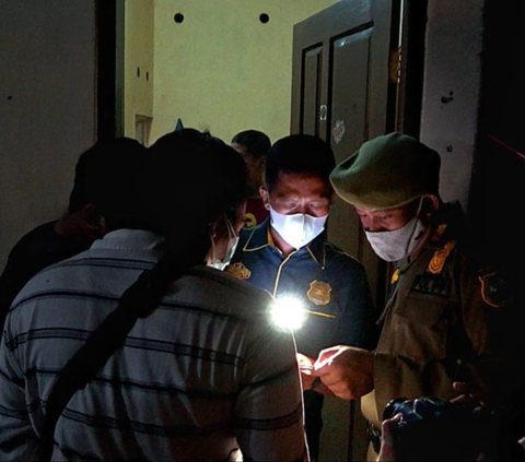 Rumah Kontrakan di Balaraja Tangerang Digerebek Warga, 12 Pasang Bukan Suami Istri Diamankan