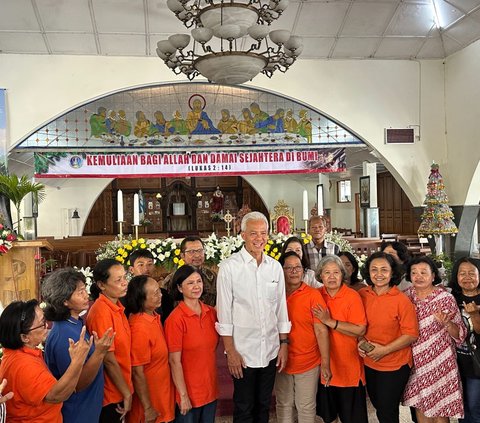 Tinjau Gereja Jelang Hari Raya Natal, Ganjar Minta Ajarkan Toleransi Beragama Sejak Dini