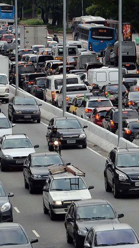 Libur Natal dan Tahun Baru, 69.930 Kendaraan Meninggalkan Jakarta Lewat Tol Cikampek Utama