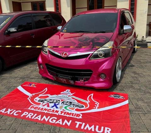 Di acara Car Meet Up, setiap cabang dan chapter AXIC di Wilayah Jawa Barat mengirim 3 mobil untuk mengisi slot parkir yang disediakan panitia. <br>