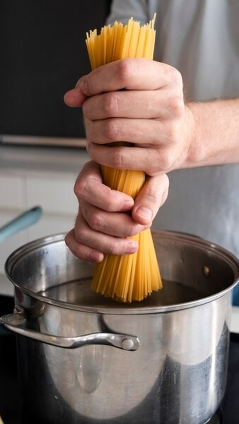 Fakta Menarik Seputar Pasta, Mengapa Spaghetti Tidak Boleh Dipatahkan Saat Memasak
