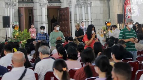 FOTO: Suasana Misa Natal 2023 di Gereja Katedral Jakarta Berlangsung Khidmat