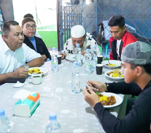 Kunjungi Ternate, Kaesang Pangarep Sarapan Bareng Tokoh Lintas Agama dan Adat