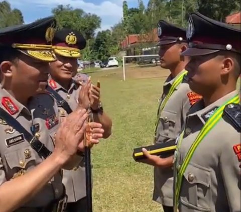 Momen Kapolda Banten Tes Ngaji Anggota Polisi yang Dulu Jadi Santri, Ternyata Qari Juara Tingkat Nasional