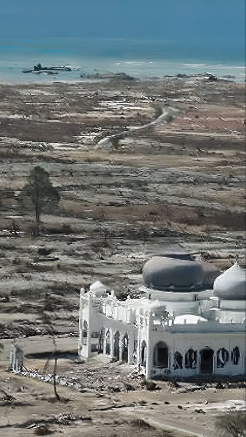 Peringatan 19 Tahun Gempa dan Tsunami Aceh, Ribuan Warga Larut dalam Doa dan Zikir<br>