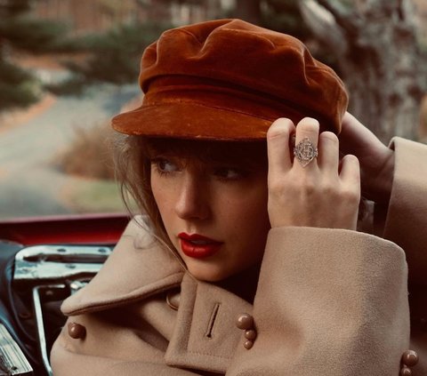 Cerita di Balik Lipstik Merah Taylor Swift yang  Begitu Ikonik