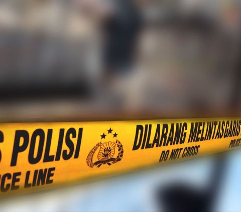 Moments of Prabowo-Gibran Volunteers in Madura Shot