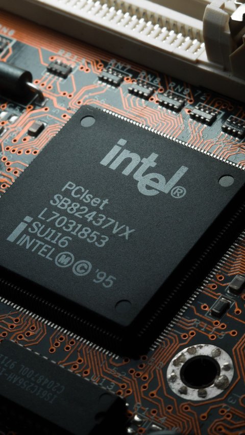 Di Tengah Perang, Intel Akan Bangun Pabrik Chip Senilai Rp385 Triliun di Israel