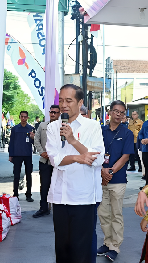 Ditanya Nama Ibu Kota Negara Baru, Jawaban Ibu-Ibu di Banyuwangi Ini Bikin Jokowi Ngakak sampai Sakit Perut