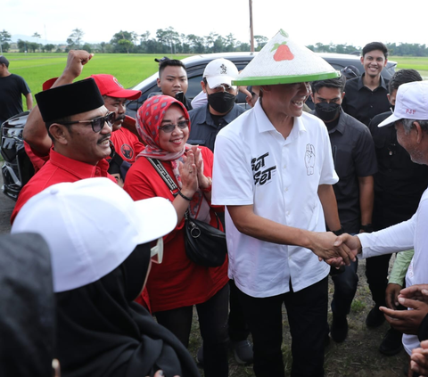 Profil Etik Suryani, Bupati Sukoharjo yang Ikut Kampanye Ganjar di Jateng