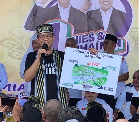 Viral Video of the Moment Anies Was Slapped by a Man Wearing an AMIN Shirt During a Campaign in Pontianak