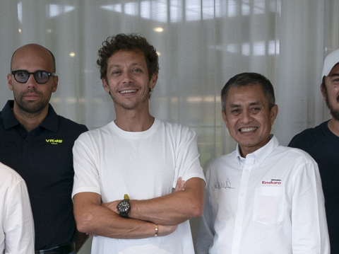 Menanti Prestasi Dunia Pertamina Enduro bersama The Doctor Valentino Rossi