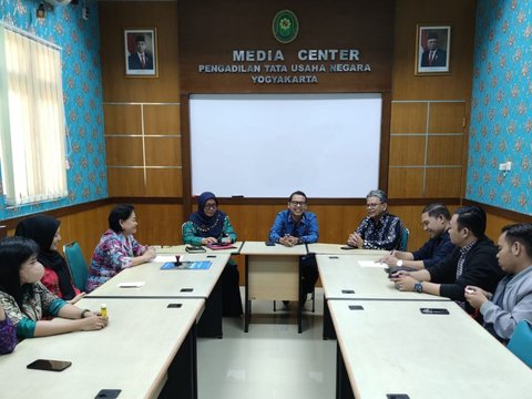 Beri Layanan Pos Bantuan Hukum, PKBH FH UMY Jalin Kerja Sama dengan PTUN Yogyakarta