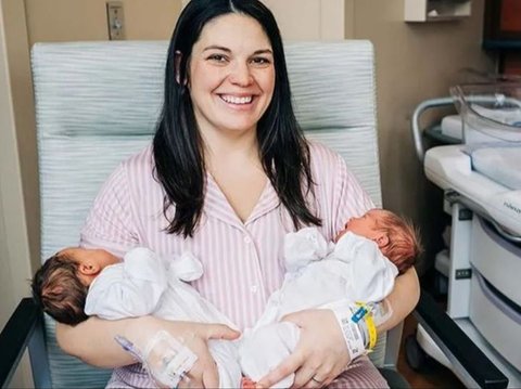 Wanita dengan 2 Rahim Lahirkan Bayi Kembar 2 Hari Berturut-Turut
