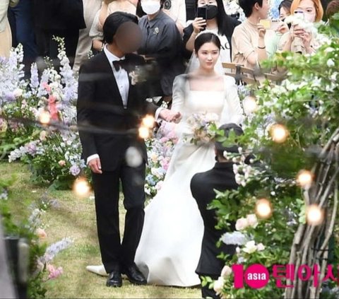 Tak Gentar, Jang Nara Spill Perjuangan Kisah Cintanya Dengan Sang Suami