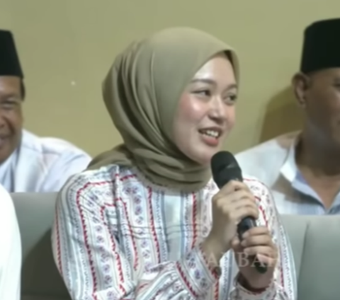 Pesona Mutiara Baswedan & Mega Safira Hadiri Pengajian Gus Iqdam, Kecantikan Putri Anies-Cak Imin Jadi Sorotan