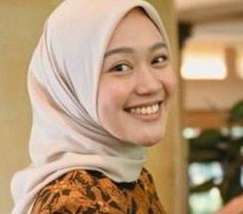 Pesona Mutiara Baswedan & Mega Safira Hadiri Pengajian Gus Iqdam, Kecantikan Putri Anies-Cak Imin Jadi Sorotan