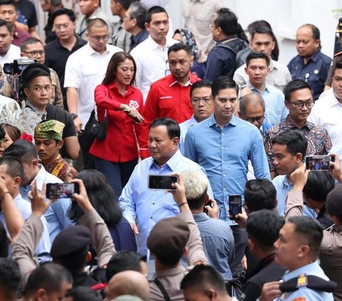 Potret Pernikahan Waketum Gerindra Budi Djiwandono, Keponakan Tampan Prabowo Subianto yang Menikah di Usia 42 Tahun