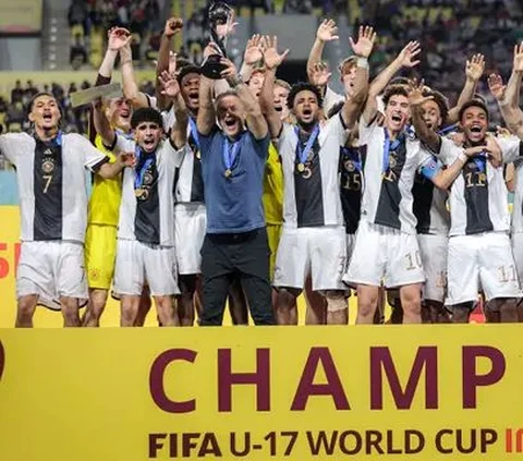 Gelaran Piala Dunia U-17 2023 di Indonesia resmi ditutup. Timnas Jerman U-17 berhasil meraih podium juara perdananya di turnamen dua tahunan ini.