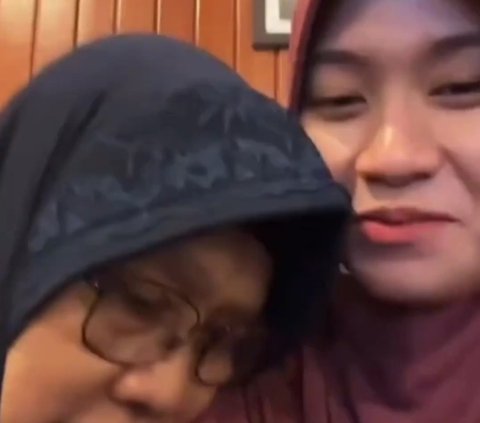 Niat Mengabdikan Momen saat Makan Bersama, Perempuan Ini Kehilangan Ibunya untuk Selamanya