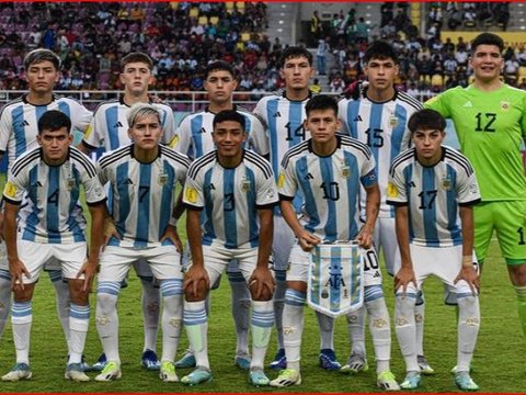 Gaya Mainnya Disebut Mirip Lionel Messi, Ini Sosok Claudio Echeverri Bintang Timnas Argentina U-17