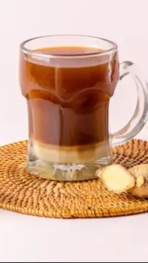 1. Bandrek: Minuman Hangat Khas Sunda yang Lezat dan Berkhasiat