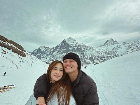 Foto-foto Keseruan Mahalini saat Liburan di Swiss Bareng Keluarga Rizky Febian, Potret Cantiknya Bikin Salfok