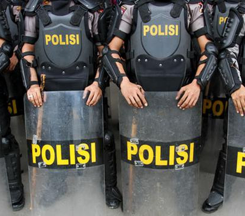 7 Polisi di Makassar Dipecat Tak Hormat, 2 di Antaranya Positif Narkoba