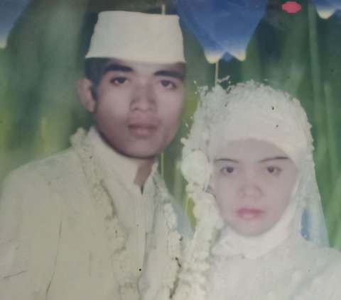 The Sad Story of a Woman Going Back and Forth as an Indonesian Migrant Worker for the Happiness of Her Family, Ending with Heartbreak from Her Husband's Infidelity