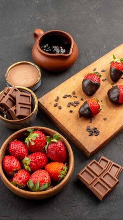 12. Chocolate fondue