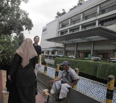 FOTO: Tertinggi se-Indonesia, Biaya Hidup di Jakarta Hampir Rp15 Juta Sebulan