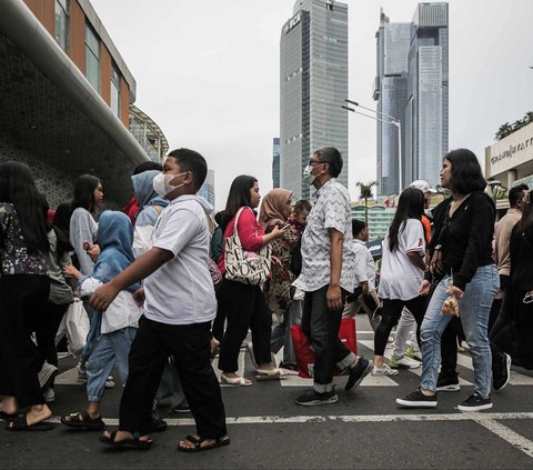 FOTO: Tertinggi se-Indonesia, Biaya Hidup di Jakarta Hampir Rp15 Juta Sebulan