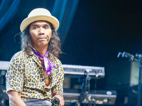 7 Potret Terbaru Kaka Slank yang Beda Banget dan Bikin Pangling, Ternyata Lakukan Treatment Implan Rambut