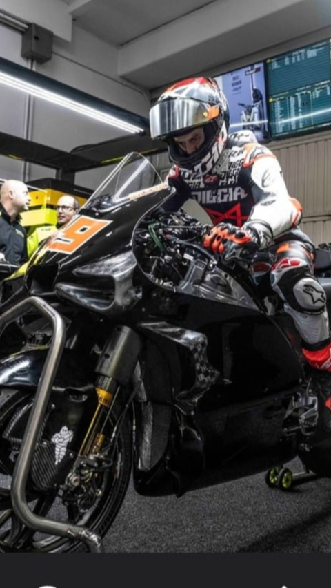 Fabio menjajal motor baru <br>di Valencia, setelah MotoGP musim 2023 berakhir.