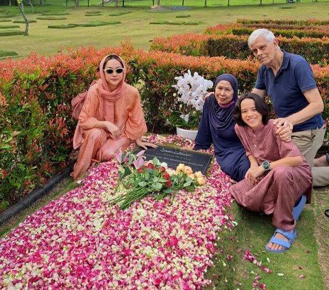Beri Restu Nikah Lagi, Intip Potret Kedekatan Bunga Citra Lestari dengan Keluarga Ashraf Sinclair