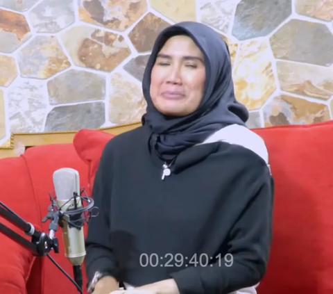 Cerita Lady Rocker Nicky Astria Mengenakan Hijab saat Main di Sinetron Emak Gue Jagoan