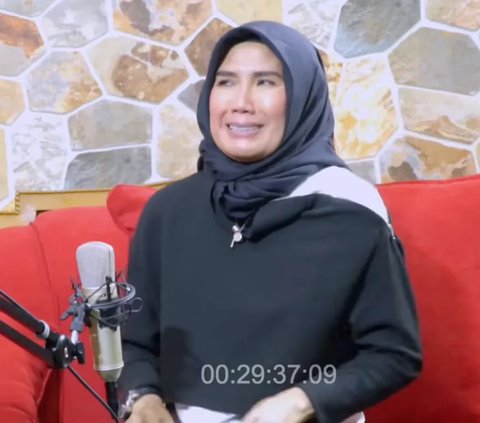 Cerita Lady Rocker Nicky Astria Mengenakan Hijab saat Main di Sinetron Emak Gue Jagoan