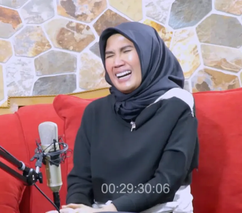 Cerita Lady Rocker Nicky Astria Mengenakan Hijab saat Main di Sinetron Emak Gue Jagoan