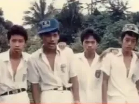 Potret Lawas Anak SD, SMP, SMA Tahun 1980-1990an Bikin Nostalgia, Badannya Bongsor Ada yang Kumisan