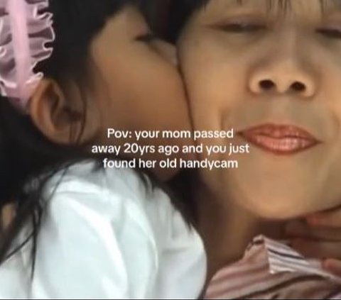 Wanita Ini Bahagia Sekaligus Haru saat Temukan Video bareng Ibunya yang Wafat 20 Tahun Lalu: 'Pertama Kalinya Tau Suara Mama'