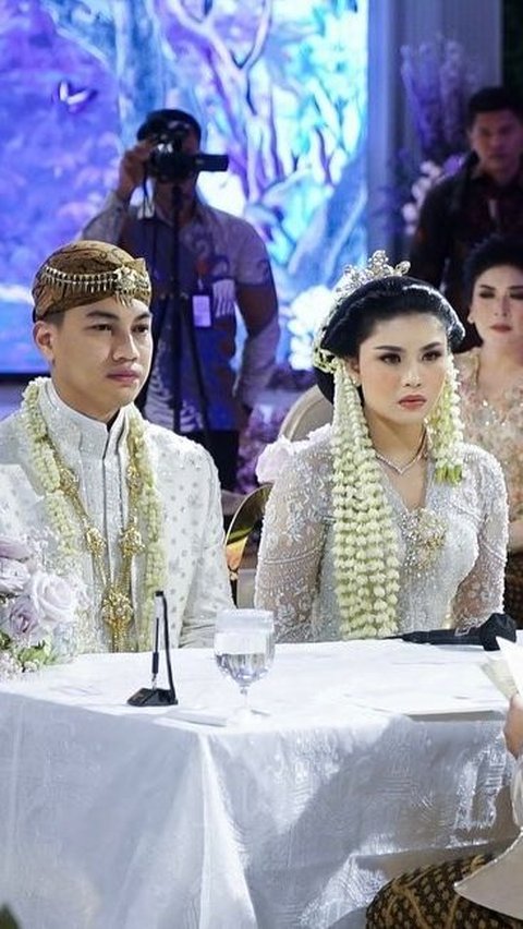Sebelumnya, Debby dan Nurul mengucapkan janji suci pernikahan pada Minggu (2/7).<br>