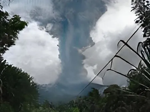Erupsi Gunung Marapi Sumbar, Diduga Akibat Naiknya Akumulasi Gas