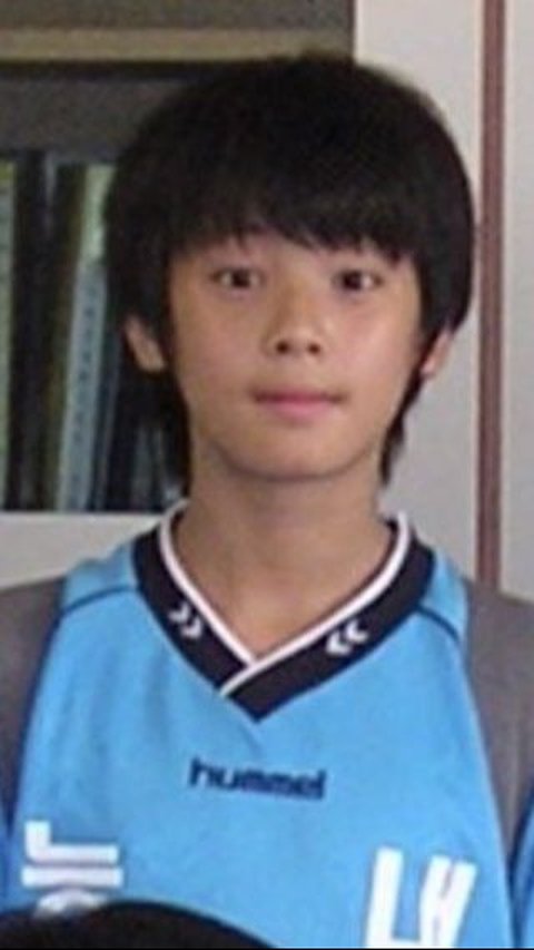 2. Eun Woo Kecil yang Menyukai Sepak Bola<br>