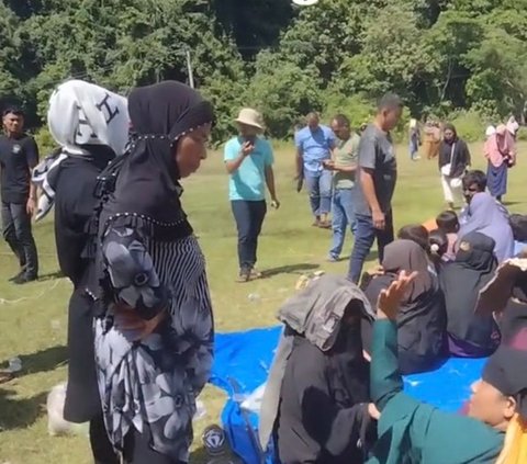 Viral Video Emak-Emak di Aceh Ngamuk sambil Bongkar Tenda Pengungsian, Paksa Pengungsi Rohingya Pindah