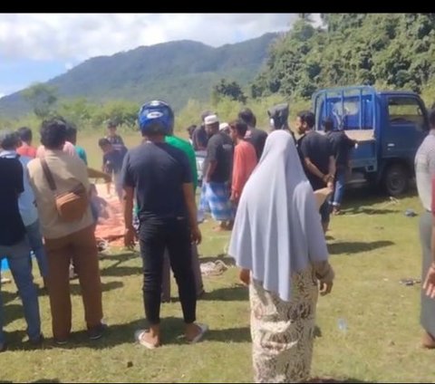 Viral Video Emak-Emak di Aceh Ngamuk sambil Bongkar Tenda Pengungsian, Paksa Pengungsi Rohingya Pindah
