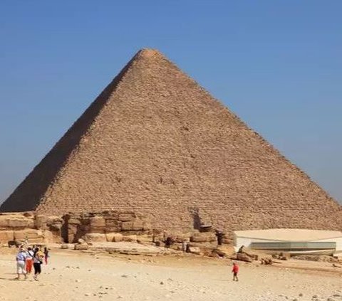 Untuk Pertama Kalinya Pintu Misterius di Piramida Giza Dibuka, Isinya Mencengangkan