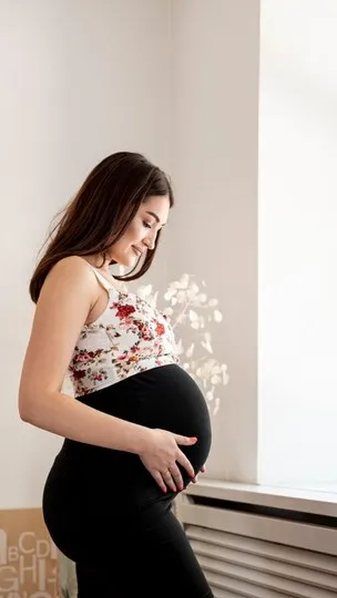 Asam folat penting dikonsumsi ibu hamil untuk membantunya mendapatkan asupan penting selain zat besi, kalsium, dan mineral.