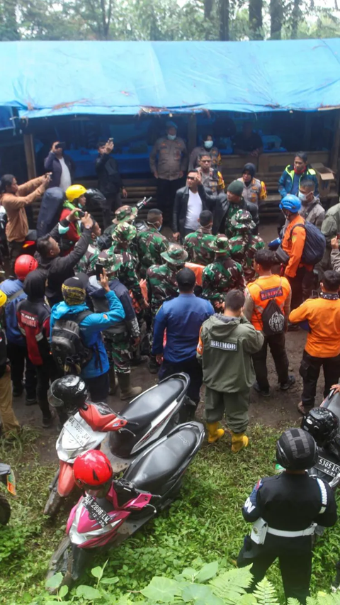 Cerita dari Atas Gunung Marapi: Sebelum Wafat, Adan Tolong Teman yang Kakinya Patah saat Lari dari Erupsi