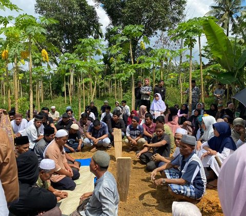 Cerita dari Atas Gunung Marapi: Sebelum Wafat, Adan Tolong Teman yang Kakinya Patah saat Lari dari Erupsi