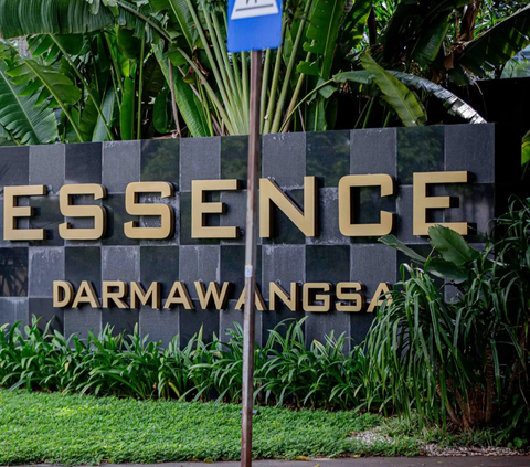 Polda Metro Jaya melakukan penggeledahan apartemen milik Firli Bahuri di kawasan Dharmawangsa, Jakarta, Selasa (5/12/2023). Penggeledahan dilakukan saat Firli diperiksa oleh Dewan Pengawas KPK terkait dugaan pelanggaran kode etik.